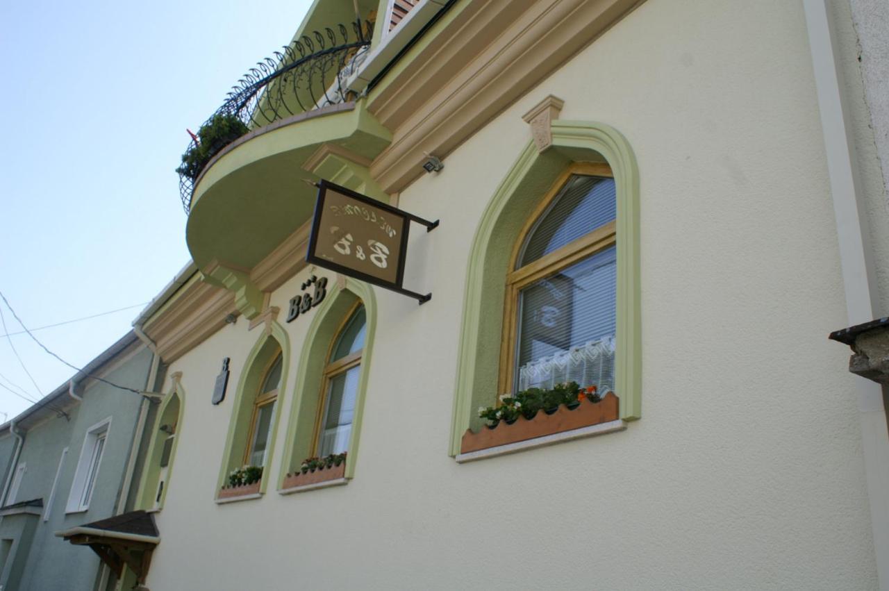 Bianco Apartment Sopron Exterior photo
