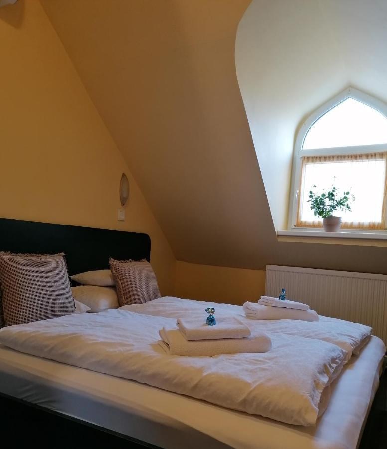 Bianco Apartment Sopron Exterior photo